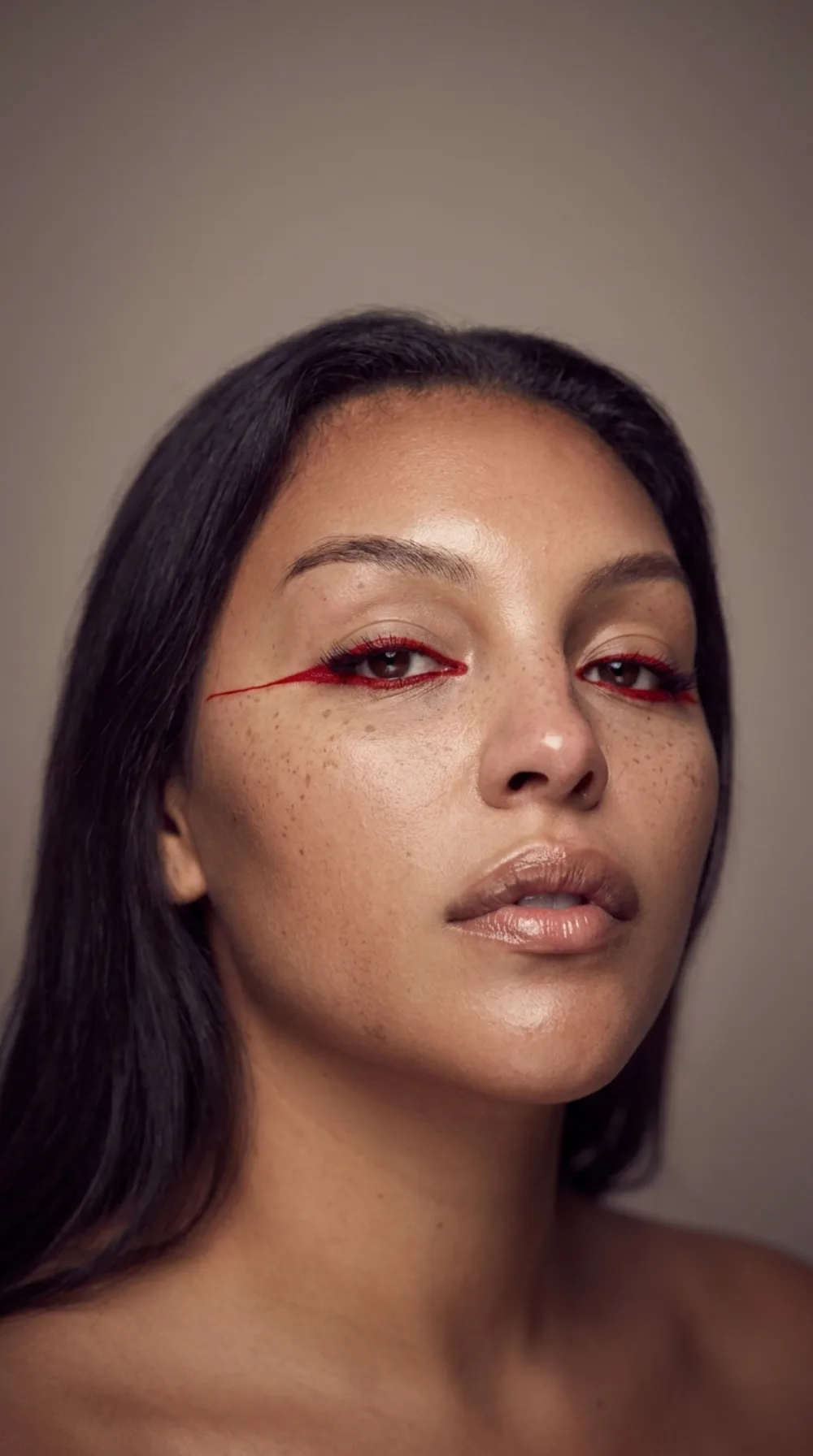 Machiaj pentru bal și balul bobocilor, look editorial, de Pucca Diana în Bacău