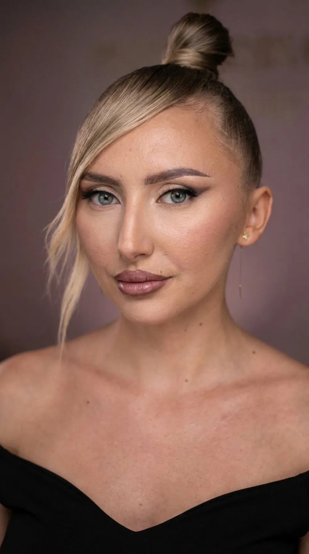 Machiaj de eveniment în Bacău, makeup profesional de Pucca Diana, makeup artist